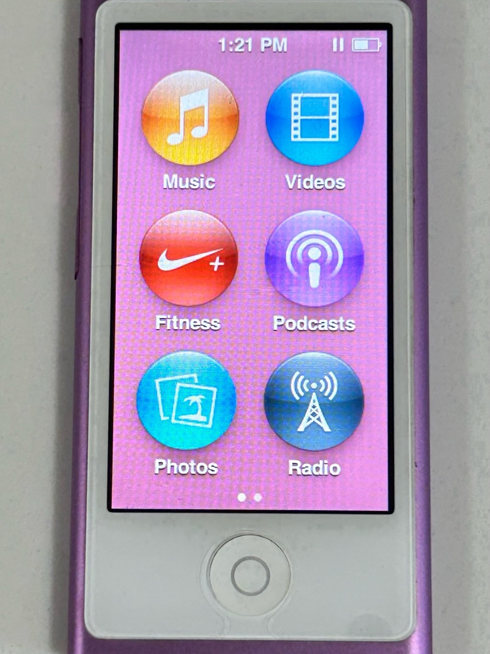 iPod Nano 7th Gen 16GB Space Excellent Preloaded Music - Picture 4 of 6